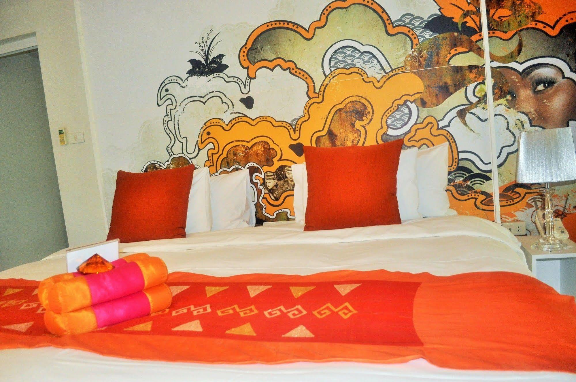 Seven Hotel Bangkok Ngoại thất bức ảnh